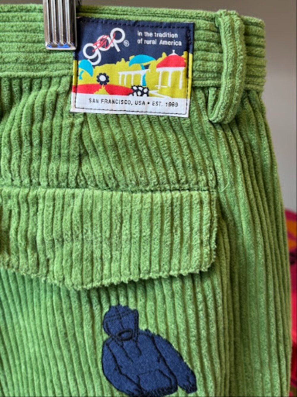 Gap x Sean Wotherspoon Embroidered Corduroy Pants Bright Pesto Green NWT 32x32 - Picture 5 of 11